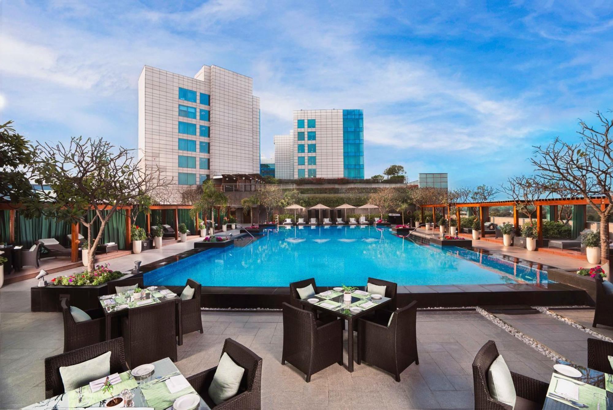 The Leela Ambience Gurugram Hotel & Residences - The Luxury Urban Sanctuary Gurgaon Zewnętrze zdjęcie The Park, New Delhi